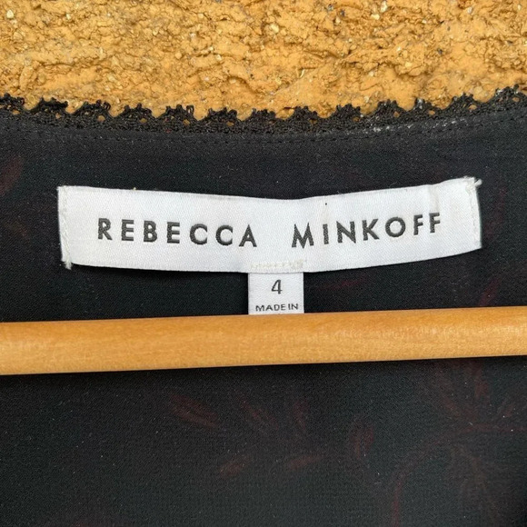 REBECCA MINKOFF
Arlette Printed Velvet Short-sleeve Dress Size 4 - Picture 6 of 13